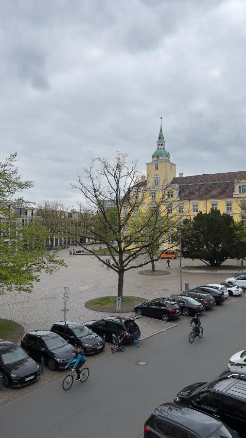 Gemuetliche Maisonettewohnung Mit Dachterrasse Am Schloss Oldenburg Exterior photo